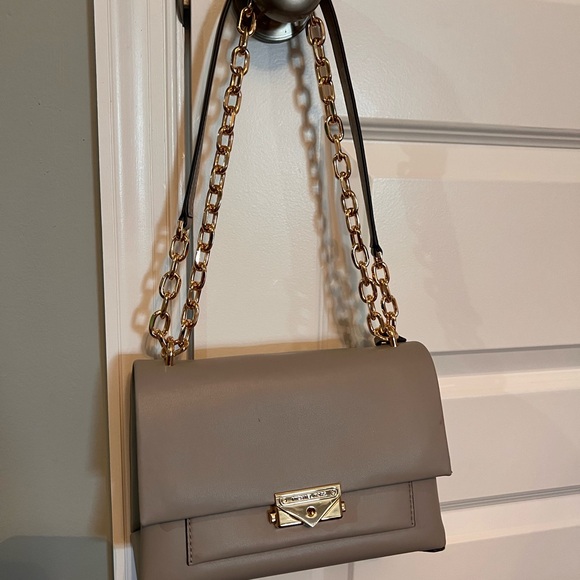 Michael Kors Gray Shoulder Bag with Gold Chain - Picture 1 of 8
